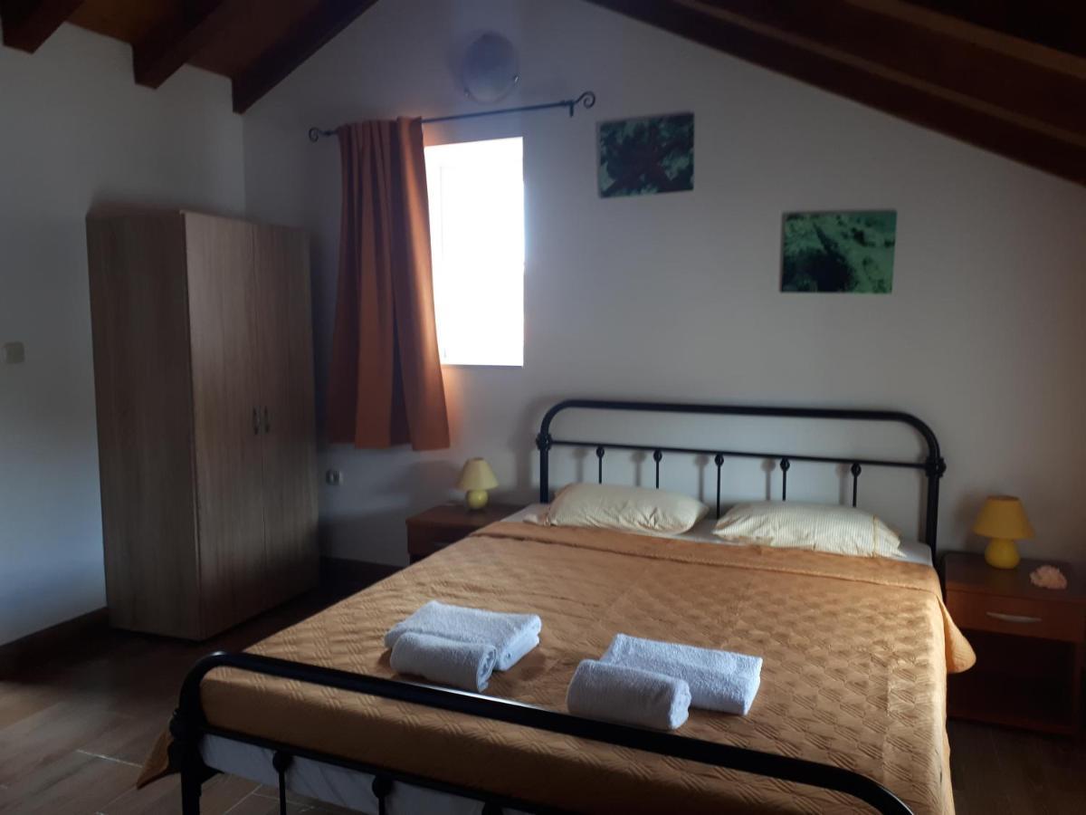 Guest House Provista Veli Iz Luaran gambar
