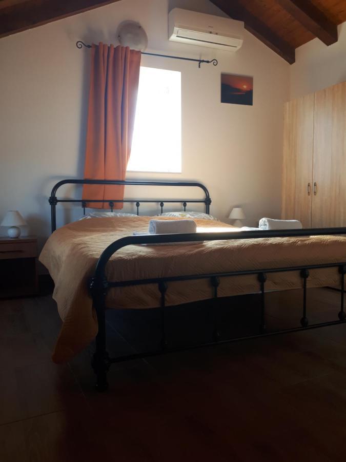 Guest House Provista Veli Iz Luaran gambar