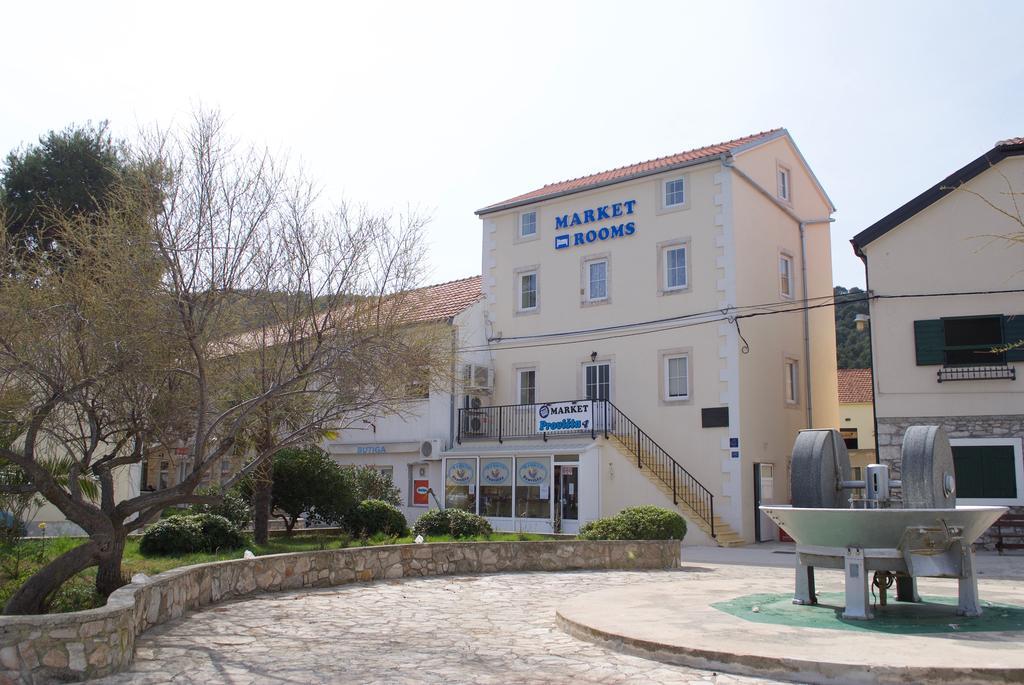 Guest House Provista Veli Iz Luaran gambar